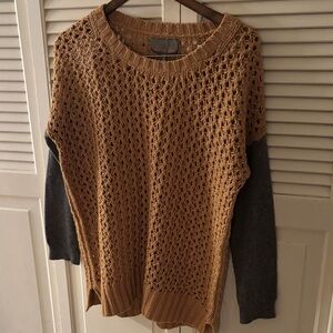 Heartloom Tan and Gray Chunky Knit Sweater Oversized Small Eclectic Grandpa